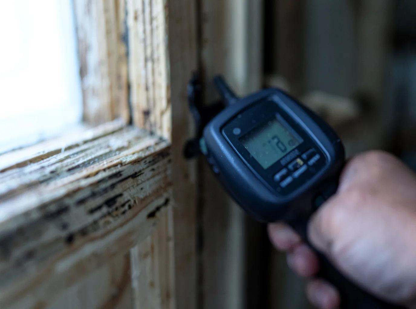 Ceiling Water Damage Repair in Glen Flora, TX